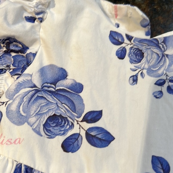 Mona Lisa baby girl dress. 9 months. Tiny stain, barely visible. - Picture 2 of 2
